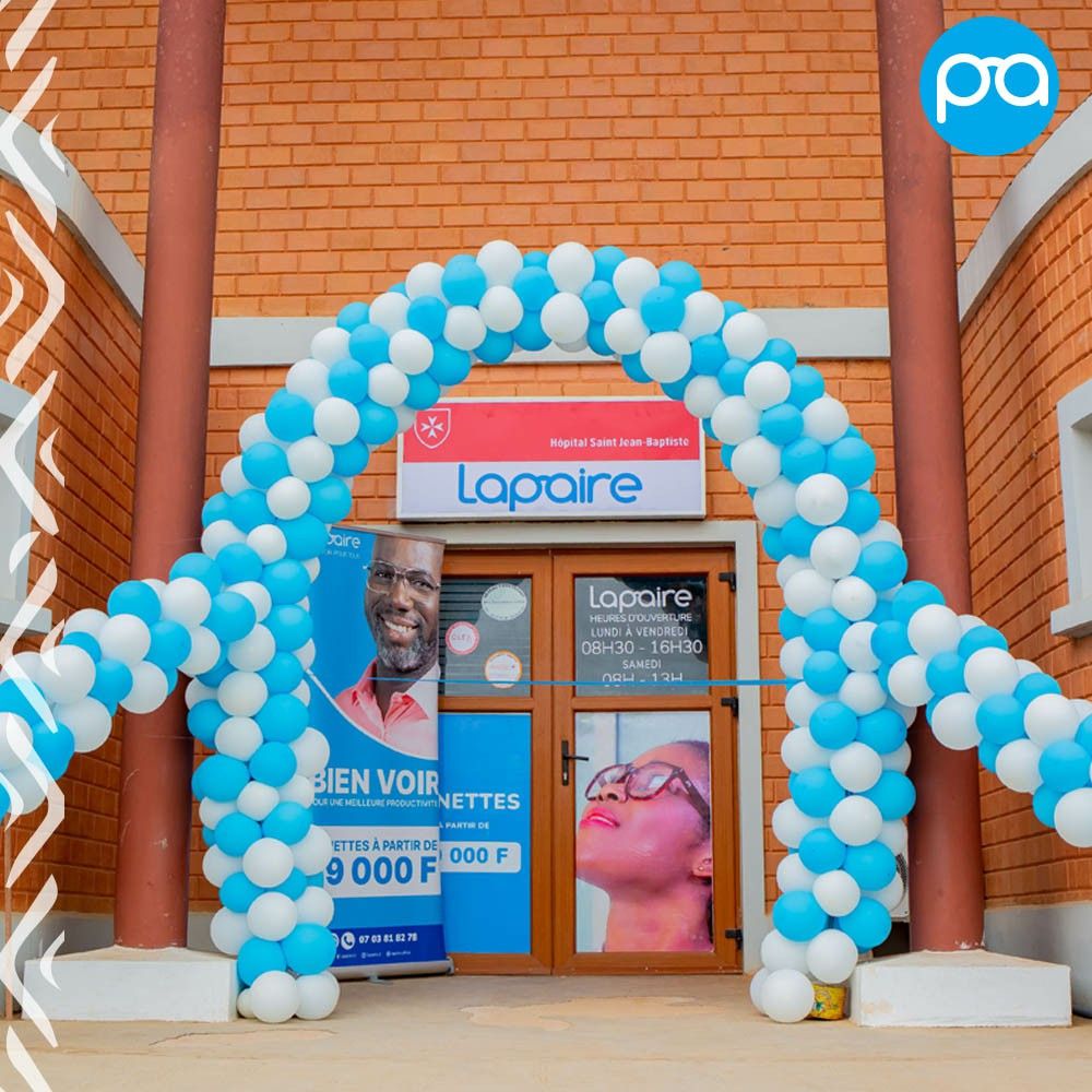 Agence Lapaire dans l'hôpital Saint Jean-Baptiste